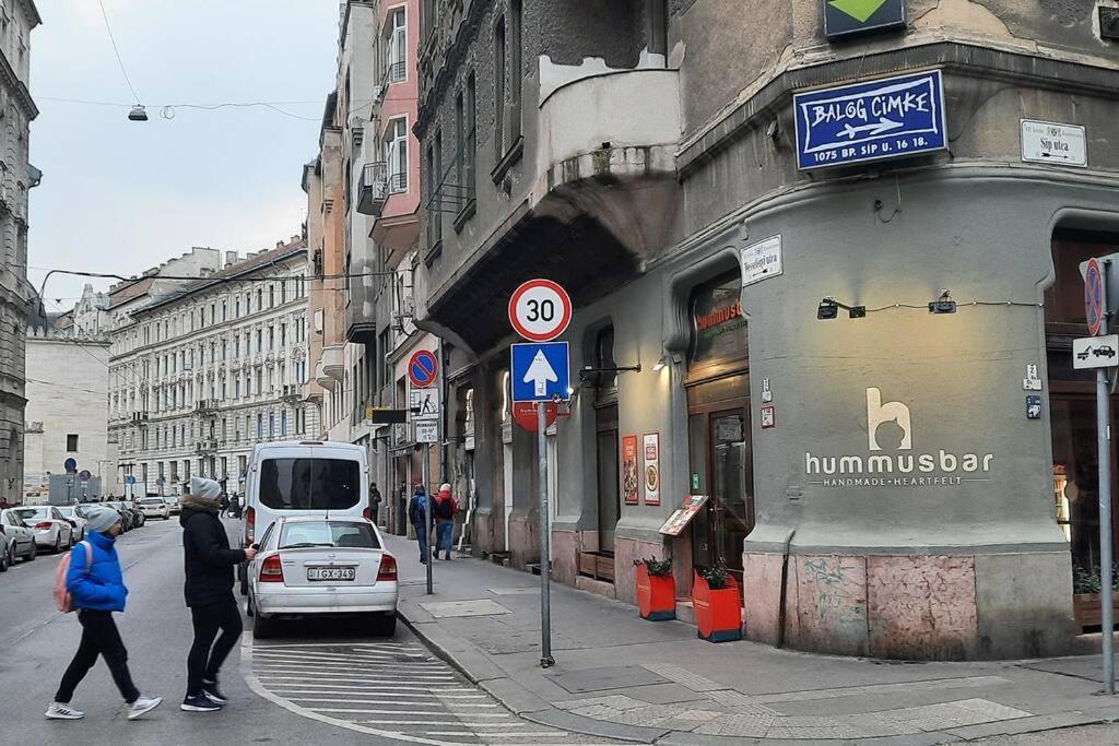Nice Downtown Apartment Budapeszt Zewnętrze zdjęcie